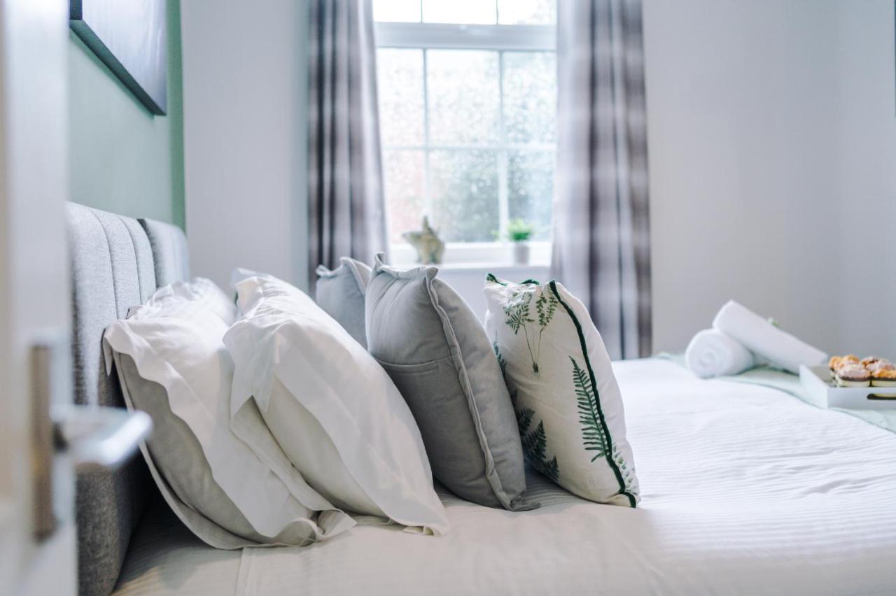 Bright 1-Bed Apartment In Chester By 53 Degrees Property, Ideal For Professionals & Couples, Great Location - Sleeps 4 Eksteriør bilde