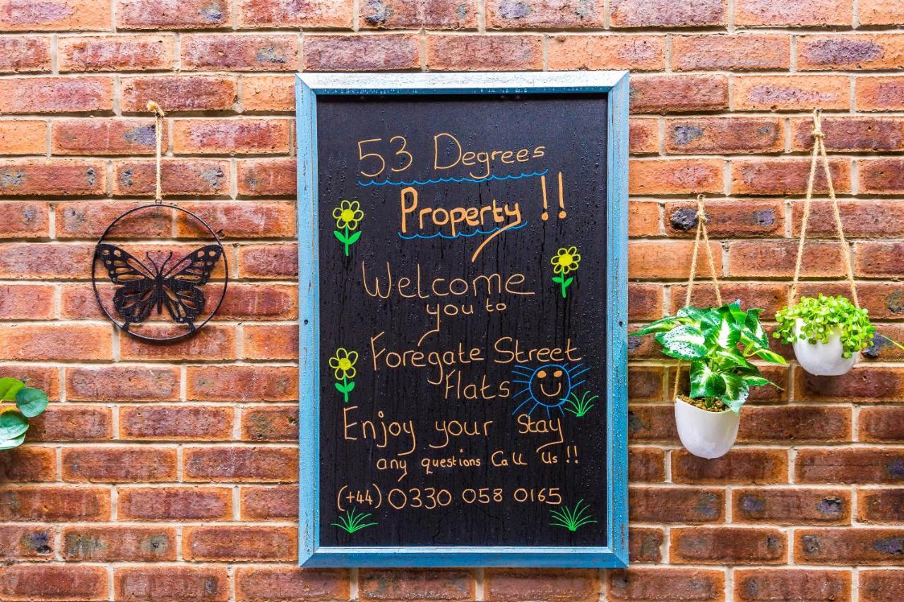 Bright 1-Bed Apartment In Chester By 53 Degrees Property, Ideal For Professionals & Couples, Great Location - Sleeps 4 Eksteriør bilde