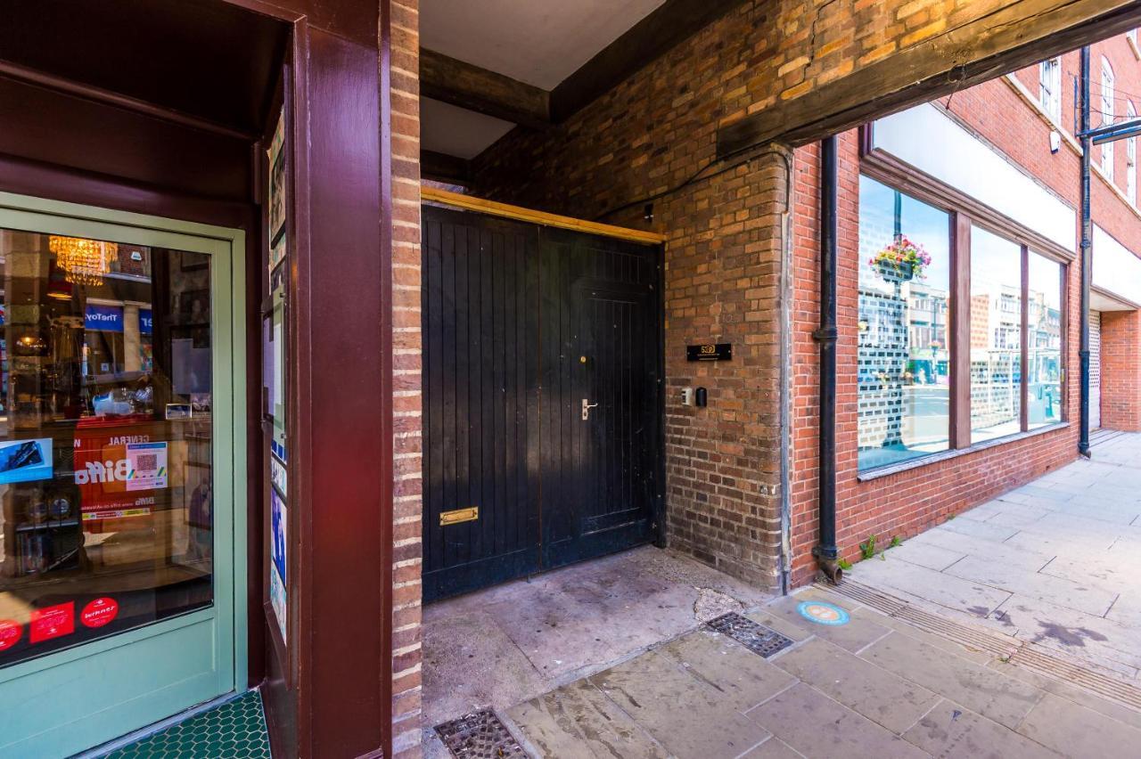 Bright 1-Bed Apartment In Chester By 53 Degrees Property, Ideal For Professionals & Couples, Great Location - Sleeps 4 Eksteriør bilde